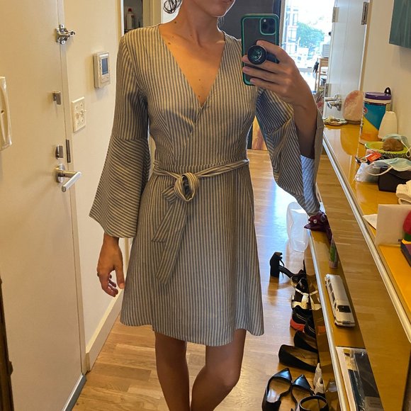 ecoté mini wrap dress with bell sleeves - Picture 1 of 5